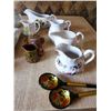 Image 7 : Porcelain Teacups, Teapots, and More!