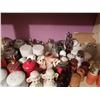 Image 3 : Assortment of Collectible Salt and Pepper Shakers