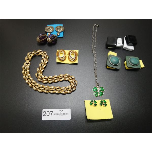 Assorted Antique Women's Jewelry