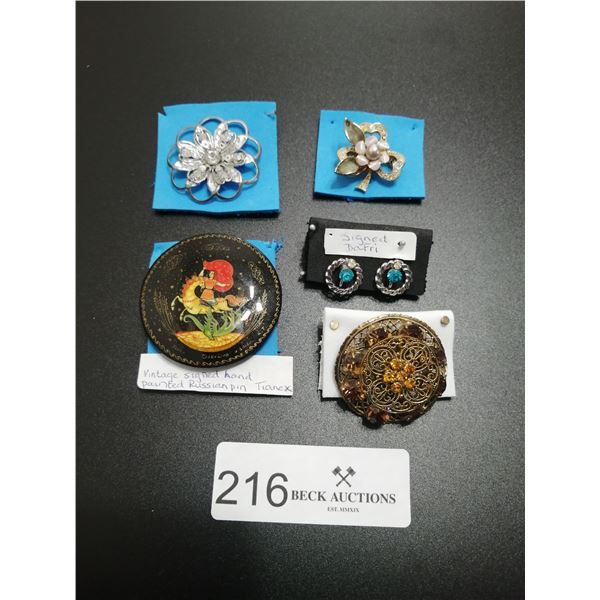 Assorted Women's Jewelry