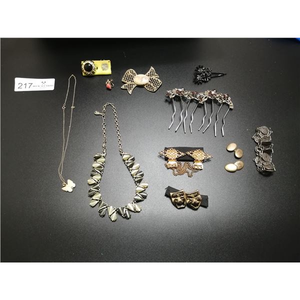 Assorted Women's Jewelry