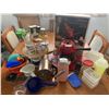 Image 1 : Large Kitchen Lot Plus Fondue Maker