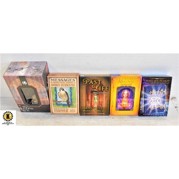 LOT OF TAROT CARDS & GUIDE