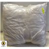 Image 1 : LOT OF 2 NEW OVER SIZED THROW PILLOWS ( NO CASES )