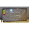 Image 1 : NEW CLEAR VISORS FLAT POLYESTER 8" X 15.5"