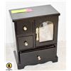 Image 1 : BEAUTIFUL BLACK JEWELRY BOX