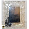 Image 1 : HD 9X11 GLASS PICTURE FRAME