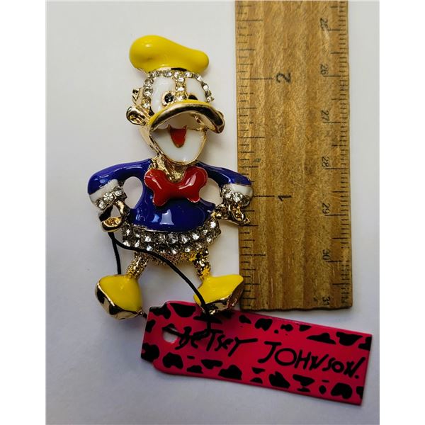 9)  ENAMEL AND RHINESTONE DONALD DUCK