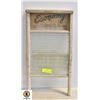 Image 1 : ANTIQUE GLASS & WOOD FULL SIZE WASHBOARD
