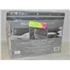 Image 1 : NEW REPACKED GLUCKSTEIN HOME QUEEN SIZE 3 PIECE