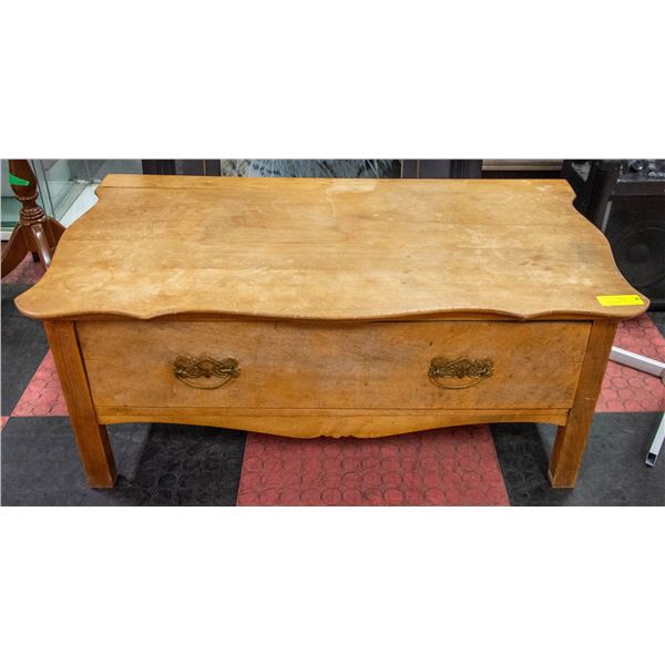 STORAGE CHEST BENCH SOLID WOOD H-16"