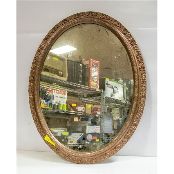 VINTAGE OVAL ESTATE WALL MIRROR 21.5" X 27.5"