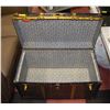 Image 2 : VINTAGE BLUE STEAMER TRUNK