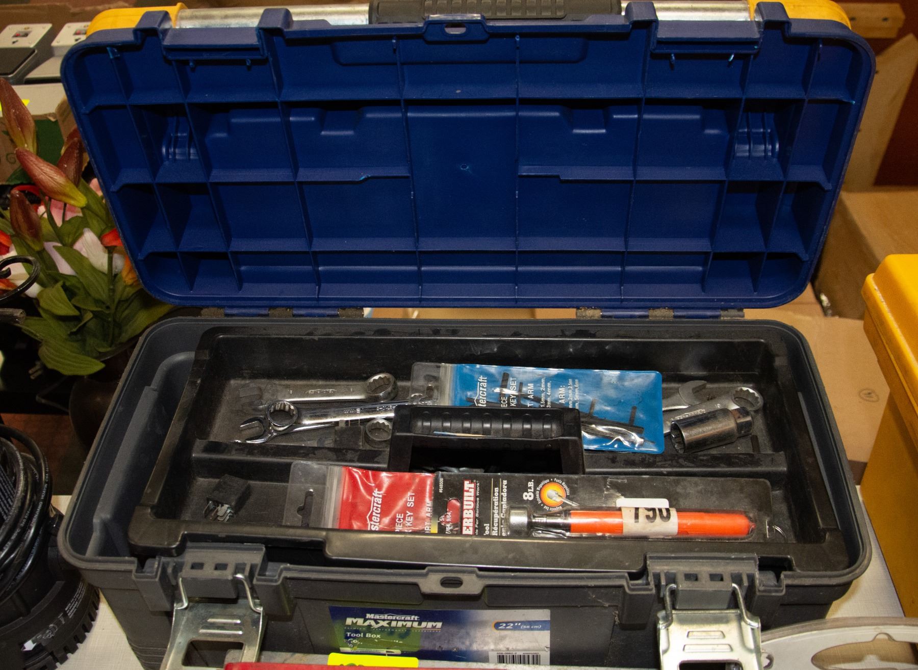 MASTERCRAFT MAXIMUM TOOL BOX WITH CONTENTS