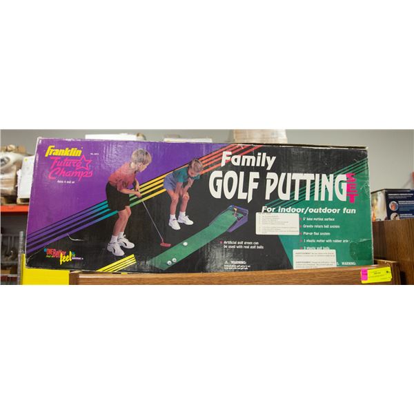 FRANKLIN FAMILY GOLF PUTTING SET, COMPLETE