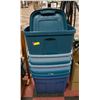 Image 1 : 8 LARGE HEAVY DUTY TOTES WITH LIDS RUBBERMAID