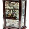 Image 2 : MINI WALL MOUNT CURIO CABINET DISPLAY W/CONTENTS