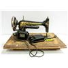 Image 1 : VINTAGE SINGER SEWING MACHINE