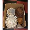 Image 1 : BOX OF WICKER BASKETS