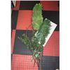 Image 1 : LOT OF REAL BRANCHES WITH FAUX LEAVES