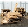 Image 1 : LARGE LOT OF WOOD PALLETS