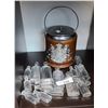 Image 1 : 16 ANTIQUE APOTHECARY BOTTLES & BISCUIT BARREL