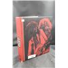 Image 1 : LED ZEPPELIN ULTIMATE COLLECTION POSTER BOOK