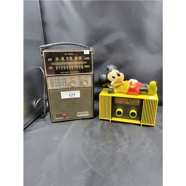 TWO VINTAGE AM RADIOS