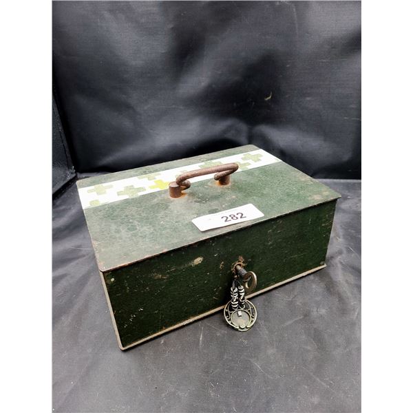 Key Lockbox Old VINTAGE LOCK BOX W/SKELETON KEY