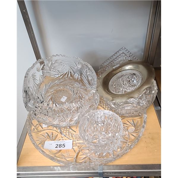 FIVE ASSORTED PINWHEEL CRYSTAL