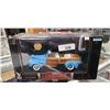 Image 1 : 1946 FORD CONVERTIBLE DIE CAST CAR