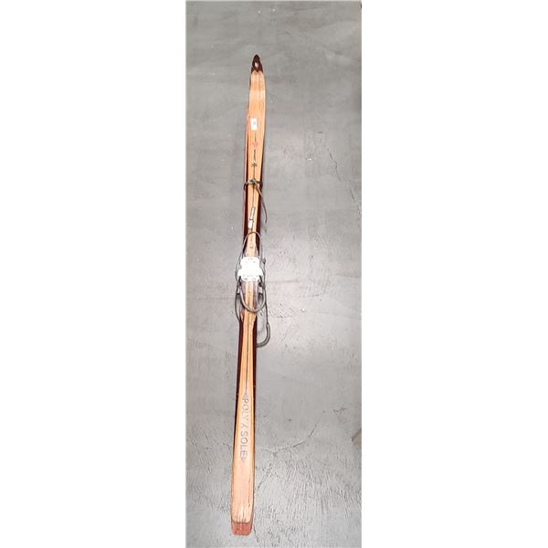 PAIR VINTAGE LAMPINEN WOOD DOWNHILL SKIS