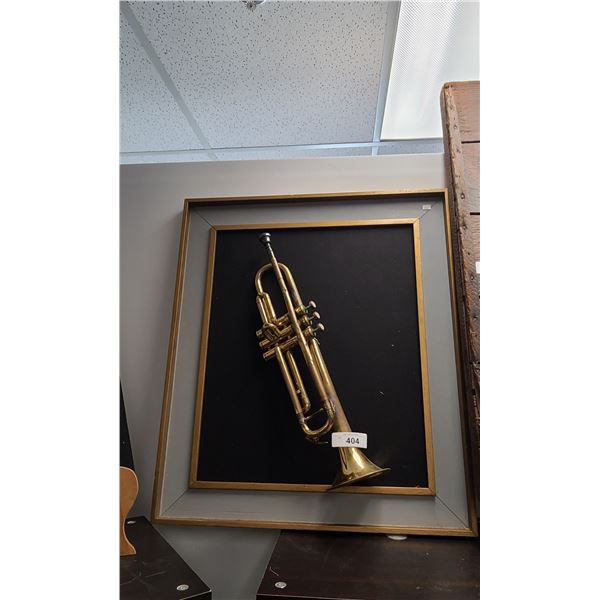 VERY COOL VINTAGE JAZZ TRUMPET WALL DISPLAY