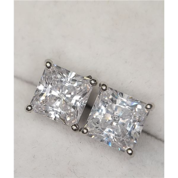 10K  CZ EARRINGS