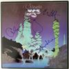 Image 1 : Yes Classic Yes signed album