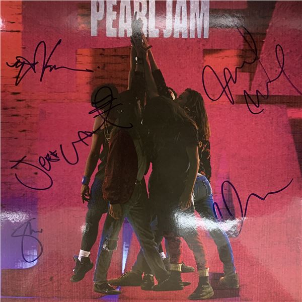 Pearl Jam Ten signed album