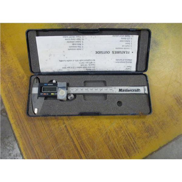 MASTERCRAFT DIGITAL CALIPER IN CASE