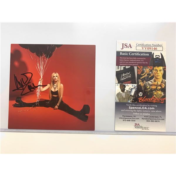 Autograph Signed  Avril Lavigne Card JSA