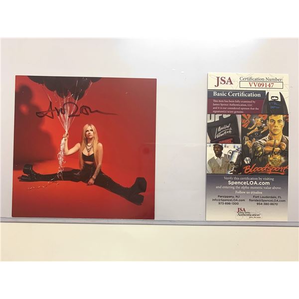 Autograph Signed  Avril Lavigne Card JSA