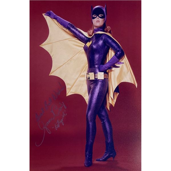 Autograph Signed  Batgirl Photo