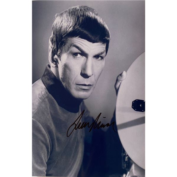 Autograph Signed  Star Trek Photo