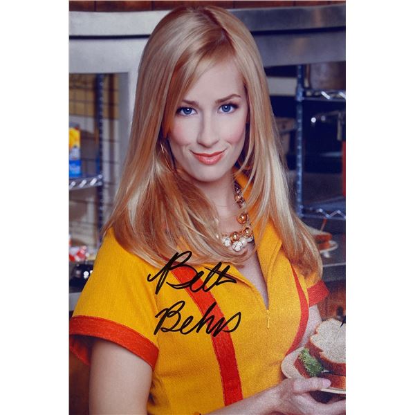 Autograph Signed  2 Broke Girls Photo