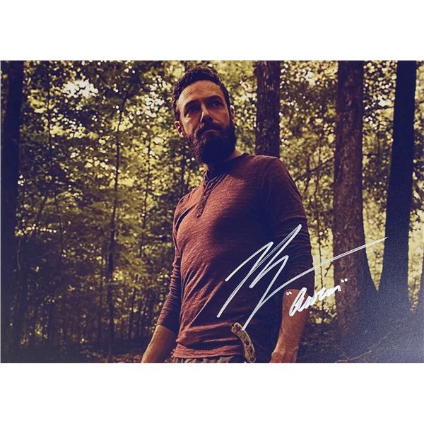 Autograph Signed  Walking Dead Photo
