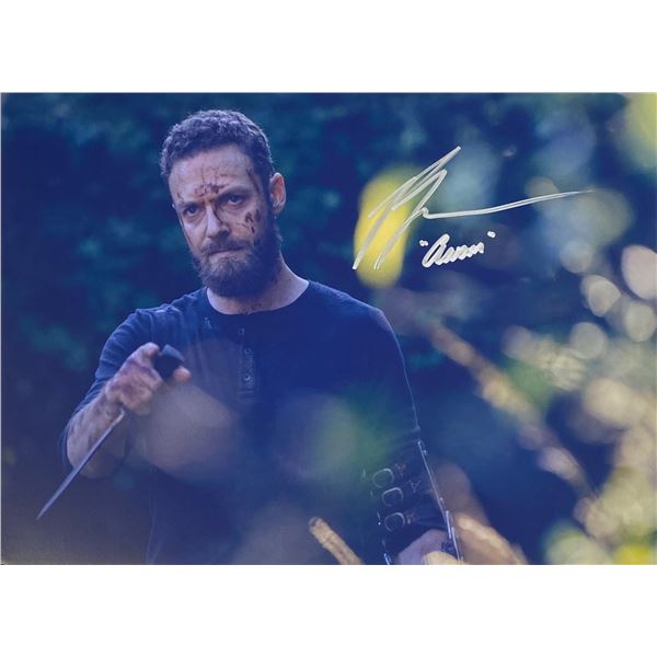 Autograph Signed  Walking Dead Photo