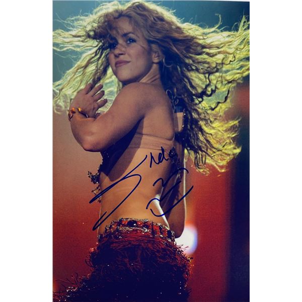 Autograph Signed  Shakira Photo