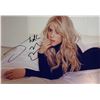 Image 1 : Autograph Signed  Shakira Photo