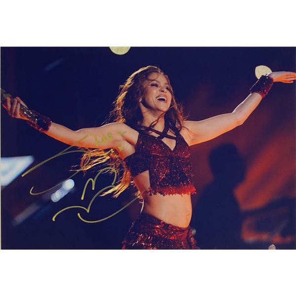 Autograph Signed  Shakira Photo