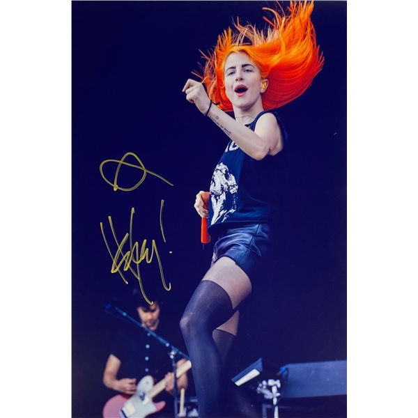 Autograph Signed  Hayley Williams Photo