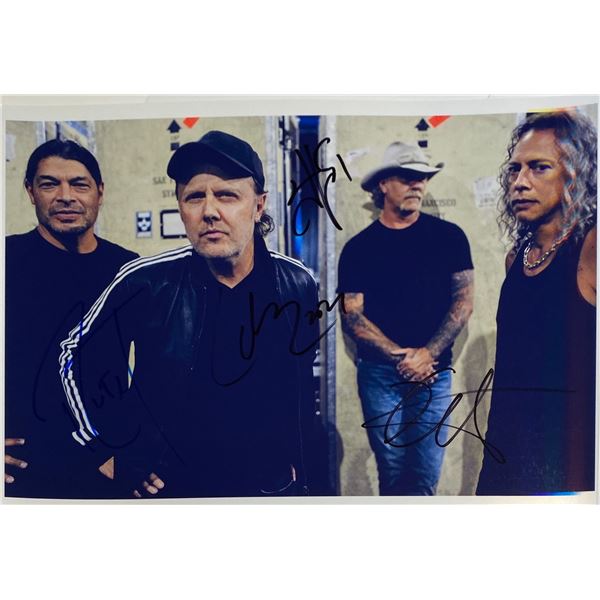 Autograph Signed  METALLICA Photo