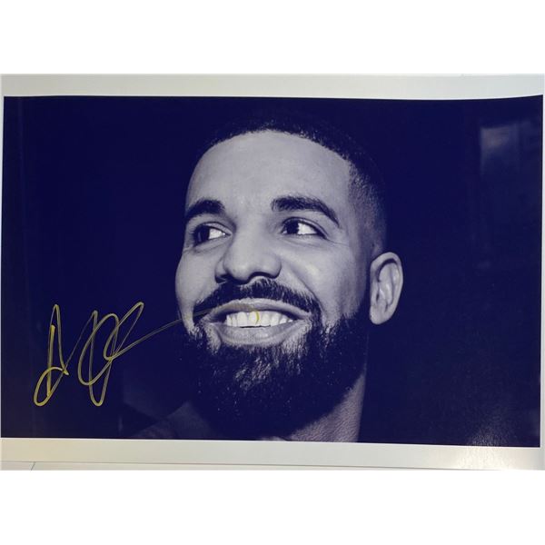 Autograph Signed  Drake Photo